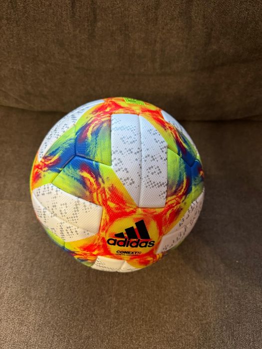 Оригинална мачова топка Adidas Conext 19 – European Qualifiers (FIFA Q