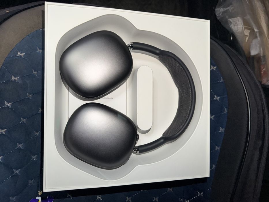 Air pods Max, первое поколение оригинал