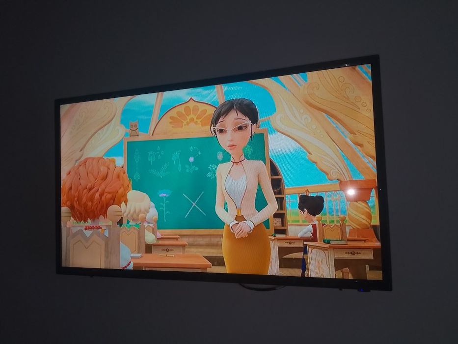 Смарт Тв диагональ 109см