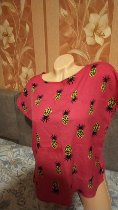 Продам женские кофточки