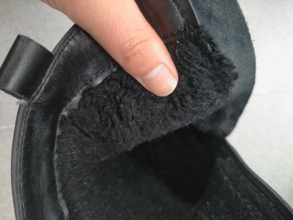 Продам зимние сапоги на мальчика!