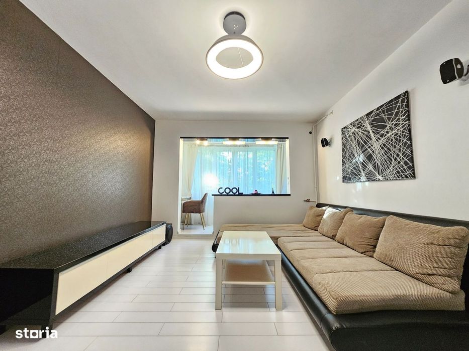Str. Aliorului| Apartament  cu doua camere, modern, cu loc de parcare
