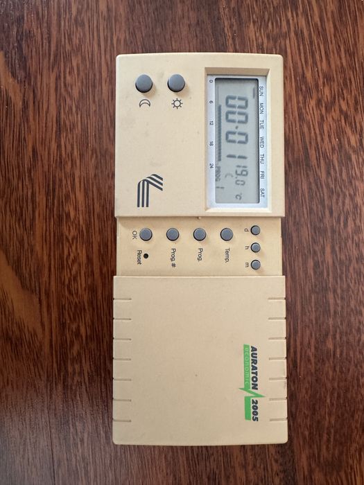 Termostat ambient Auraton