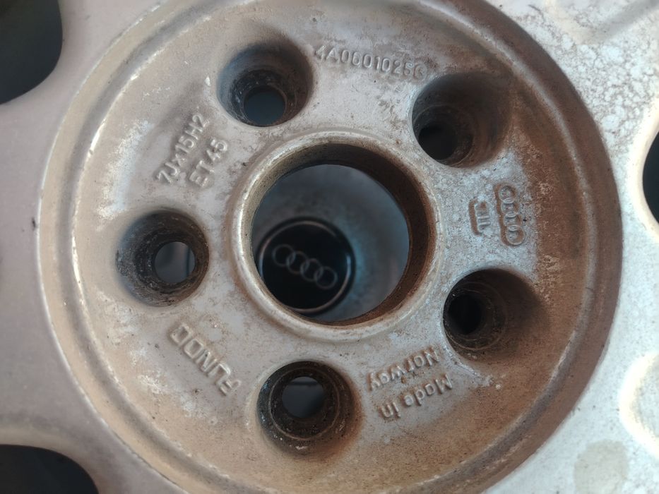 Здравствуйте, отдадим диски, R15.