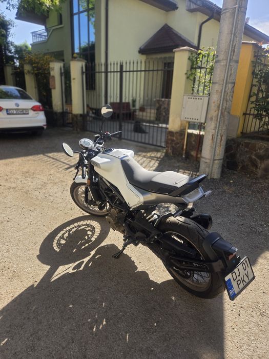 Husqvarna Vitpilen 401 an 2023