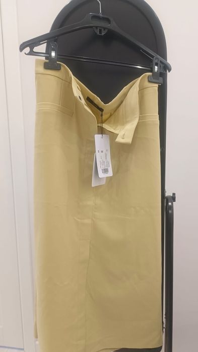 Юбка, абсолютно новая