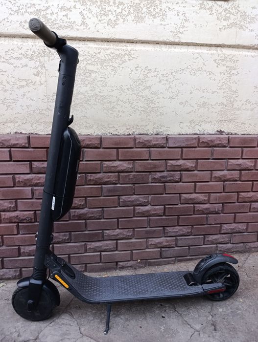 Электросамокат Segway Ninebot es4