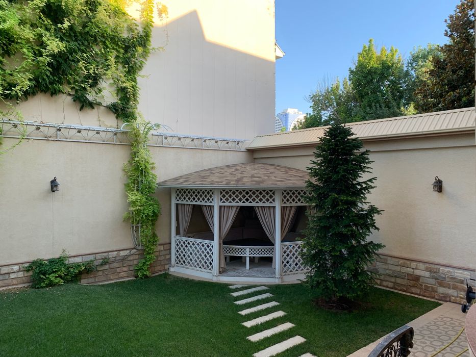 Уличная  Беседка