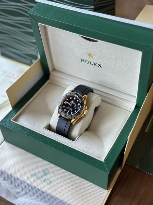 Rolex Yacht-Master Gold 40 mm Rubber Strap