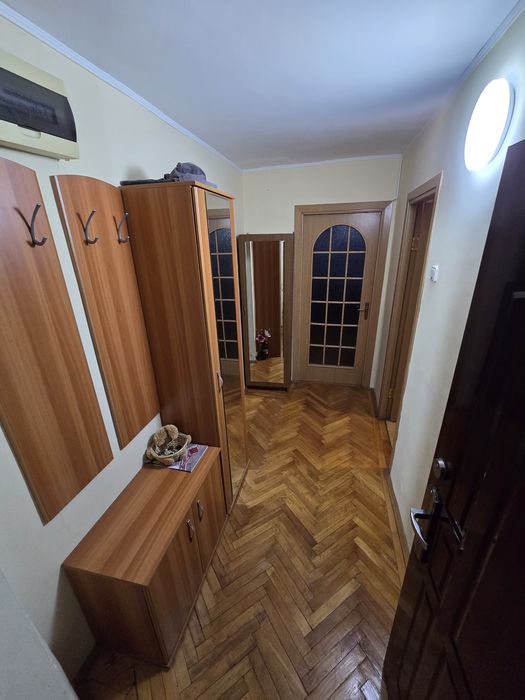 Apartament 3 camere + 2 bai