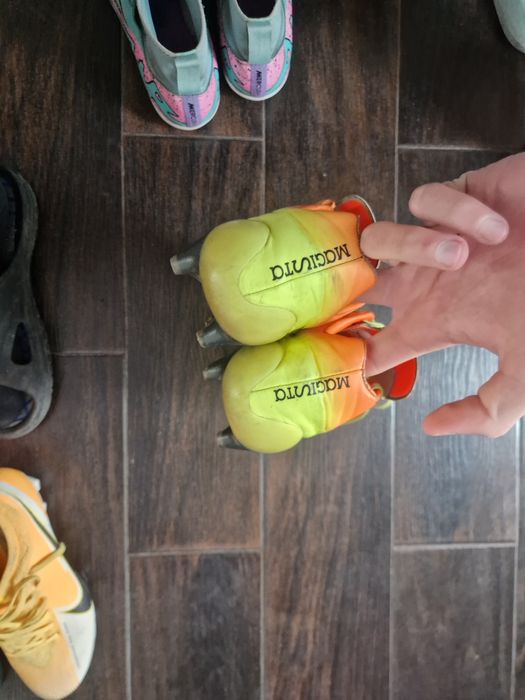 Ghetele de fotbal ale lui Lois Munteanu  Nike mecurial elit marimea 40