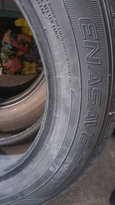 Гуми DUNLOP 215/60/17