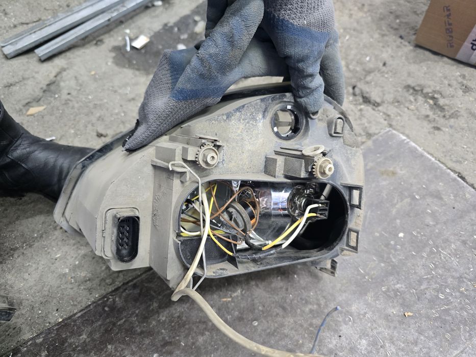 Продам фары на приору