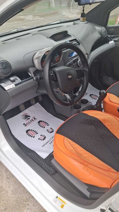 Срочна мошина сотаман Спарк ранги ок холати ало 2018 йил к