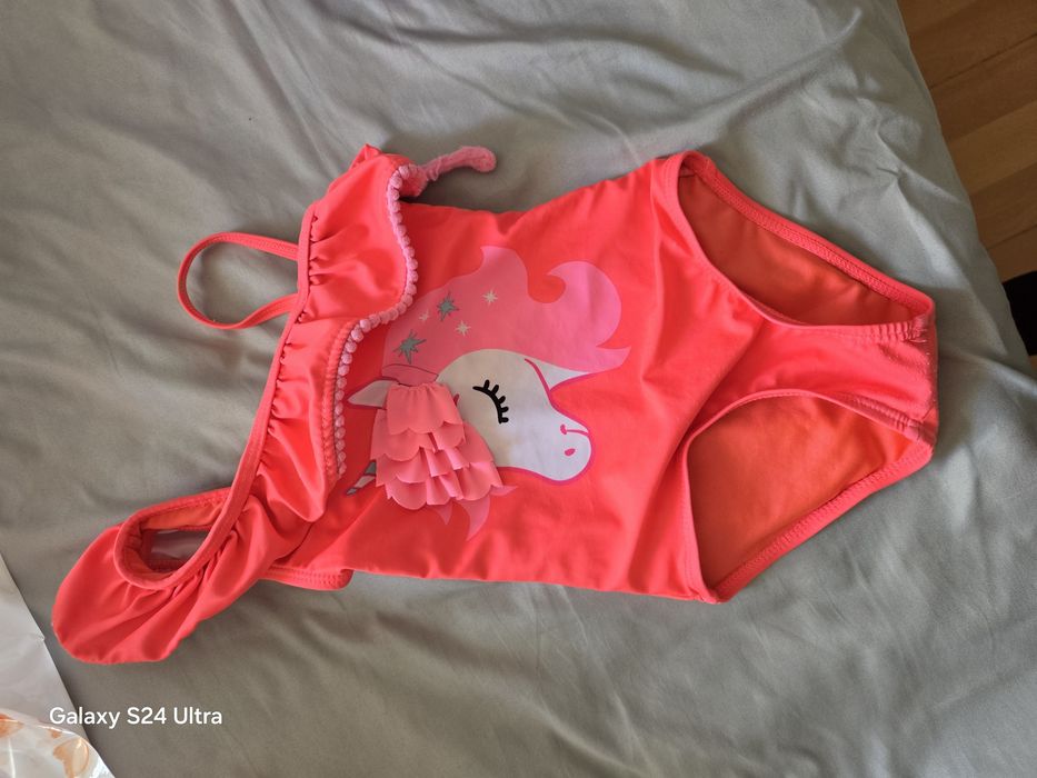 Дрехи за момиче р-р 92-98