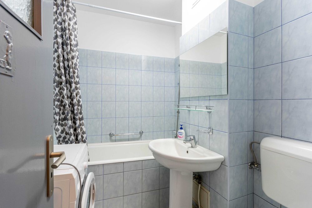 Garsoniera de inchiriat