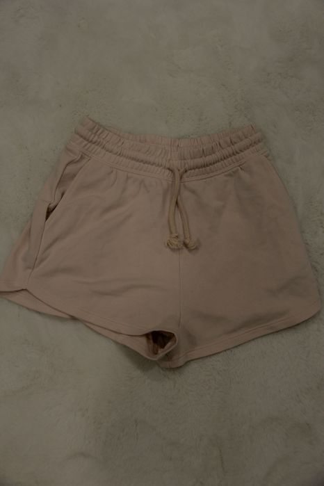 Продам вещи разгружаю гардероб