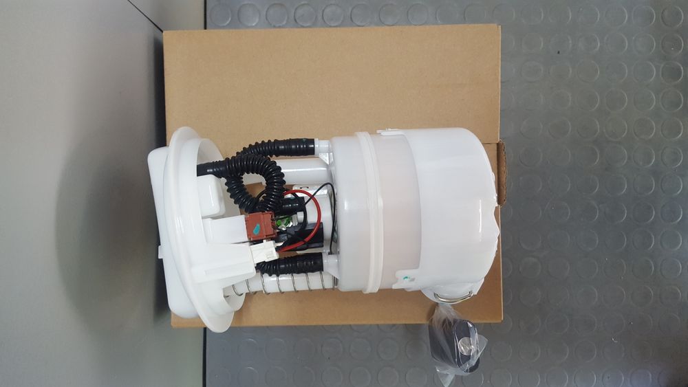 Бензинова помпа к-т Дачия 1.4/1.6MPI DACIA