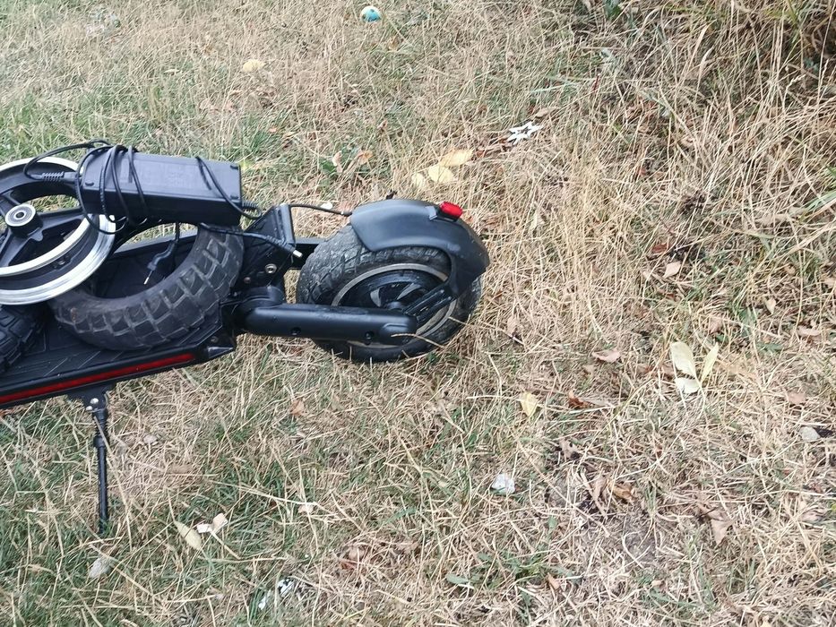Trotrineta Kugoo g2 pro