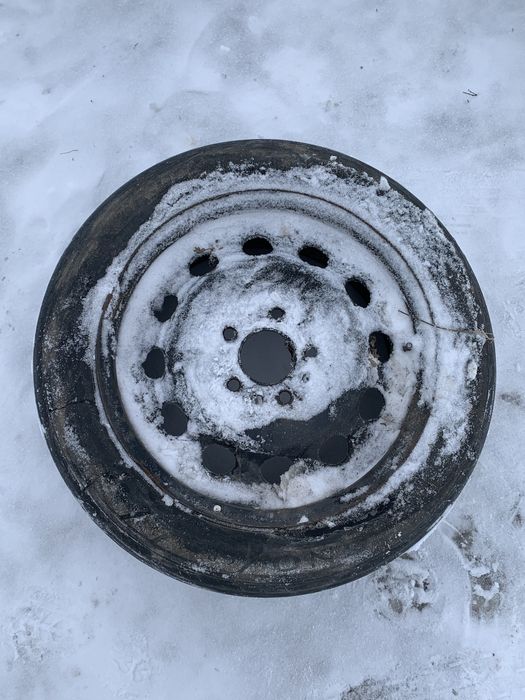 Продам 2 диска На 16