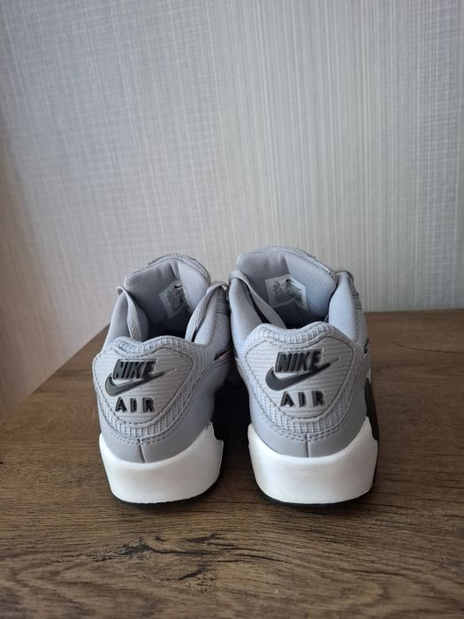 Nike air max 90 маратонки 39 номер.