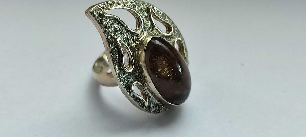 Серебряное женское кольцо с камнем РАУХТОПАЗ