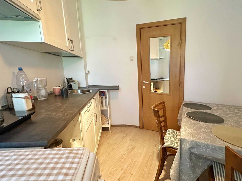 Inchiriez apartament doua camere in Titan