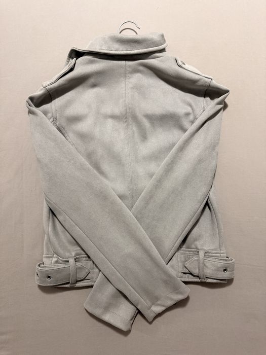 Дамско велурено яке