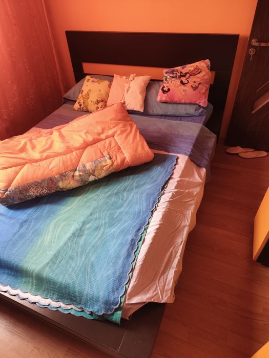 Vând apartament  cu 2 camere