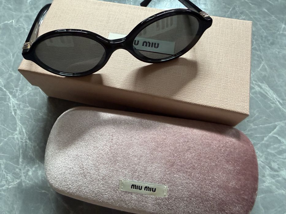 Оригинални слънчеви очила Miu Miu
