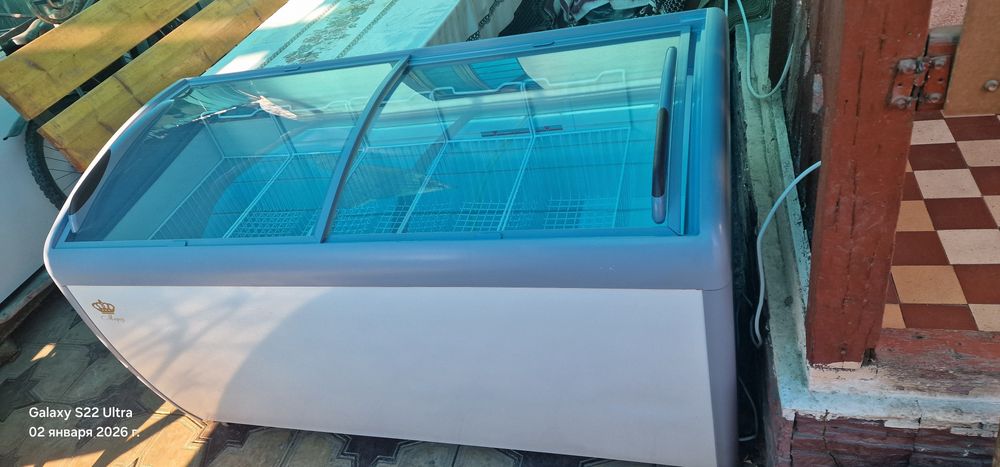 Продаётся морозильник.