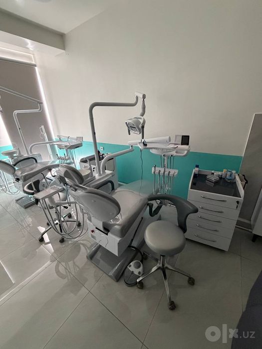 Stomatologiya uskunalari va operatsion stoli sotiladi