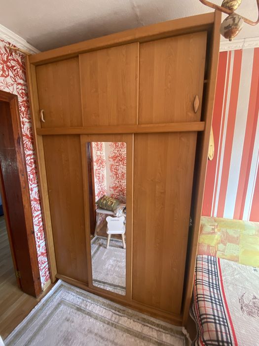 Продам шкаф раздвижной