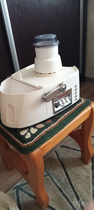 Продам блендер, соковыжималку, кофемолку б/у 3в1 в отличном состоянии