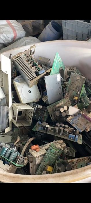 Metallolom метал l temir chugun