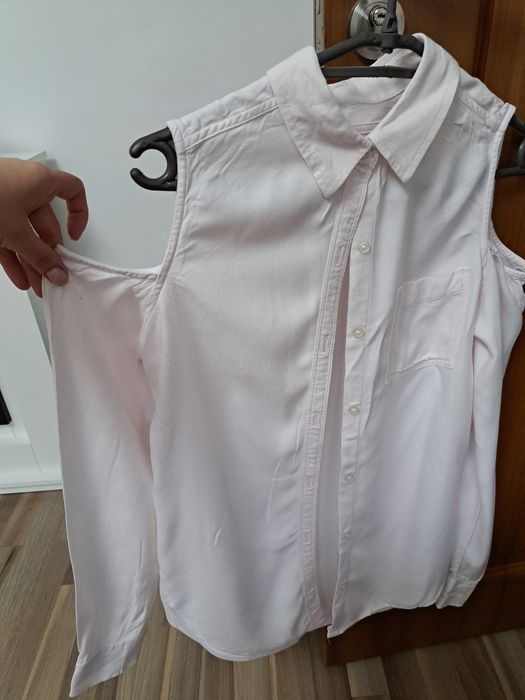 Camasa ,roz pal, cu umerii goi, Marime S/M