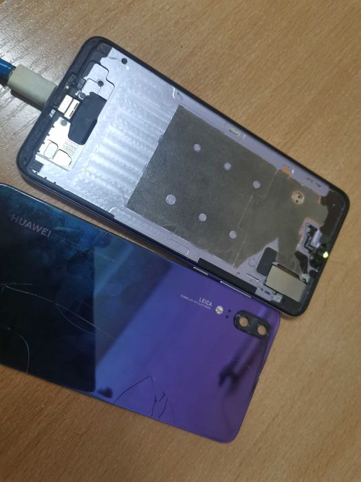 HUAWEI p20 за части или ремонт