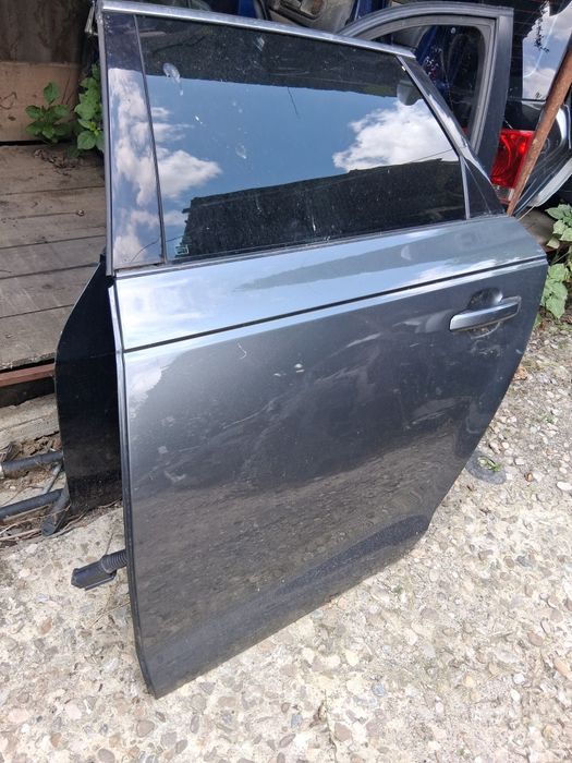 Usa portiera stanga spate Audi A4 B9 Break 2018