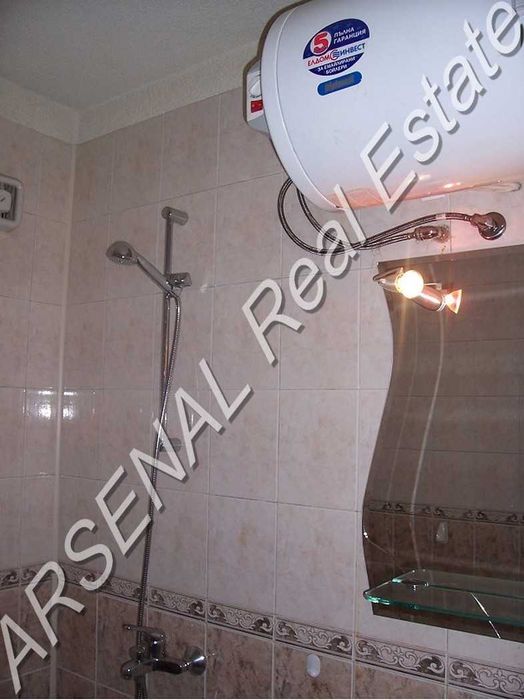 Дава се под наем Двустаен апартамент в София, Банишора - 73 кв.м за 448.8 € - Снимка #2