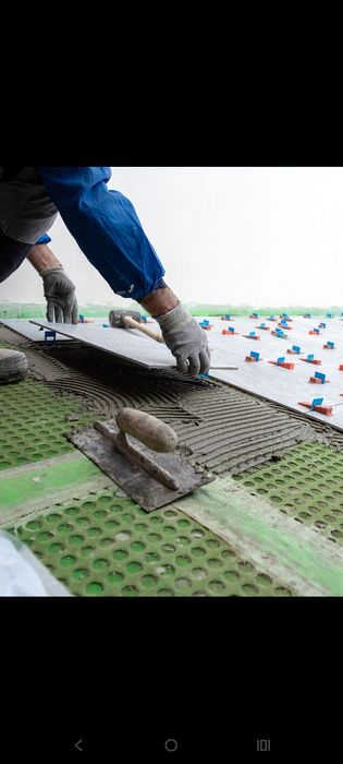 Meseriași serioși în construcții – Timișoara

Echipă de meseriași cu e