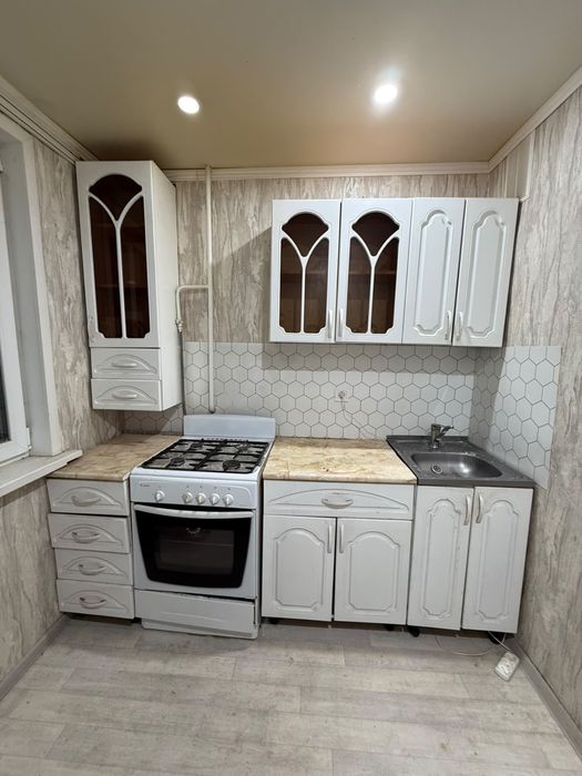 Продам кухонный гарнитур