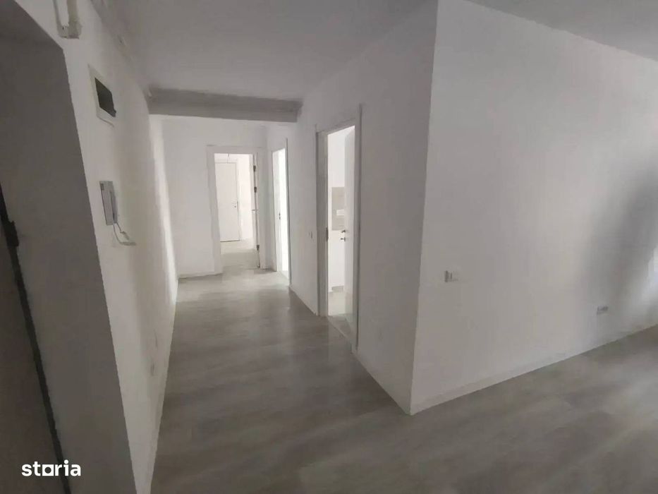Apartament 3 Camere De Vanzare|Orasul Pantelimon | Pachet Boxa Parcare — fotografia 2