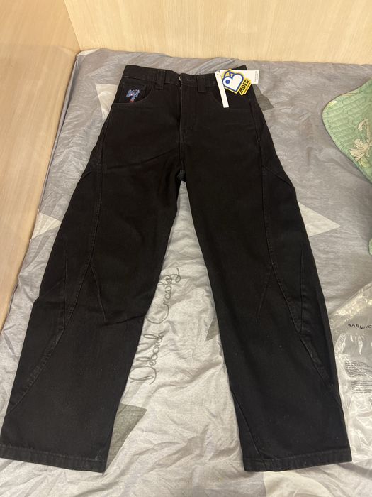 Черные джинсы MindError