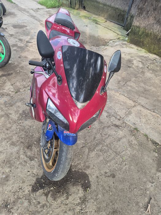 Piese honda cbr 1000 rr/ 2004