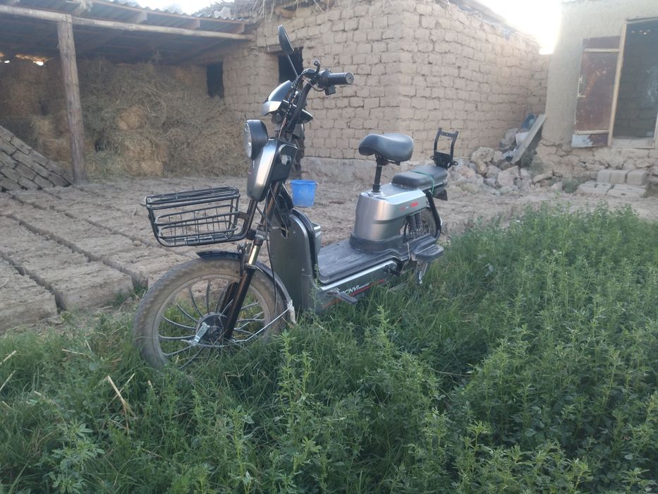 1 oy minilgan skuter sotiladi