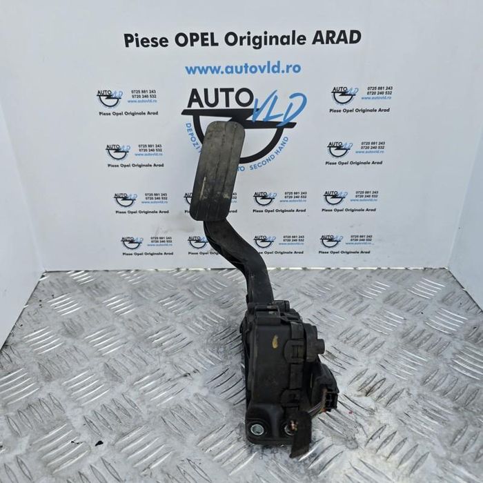 Pedala acceleratie Renault Master