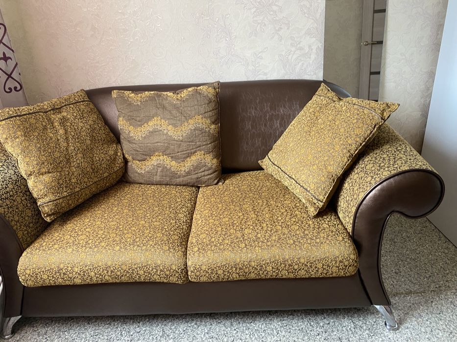 Продам диван тройка, раскладной