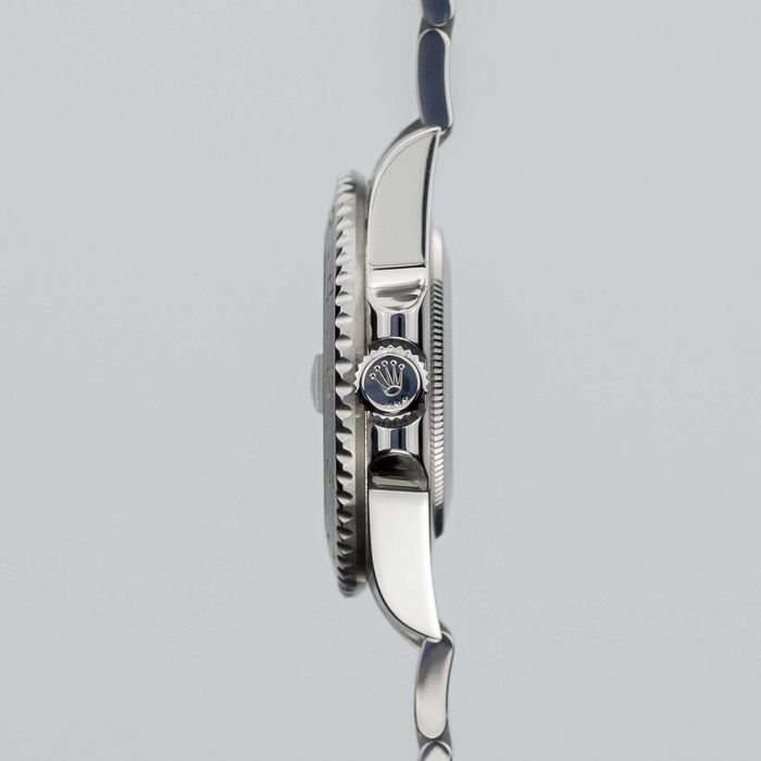 Rolex GMT-Master II 116710LN