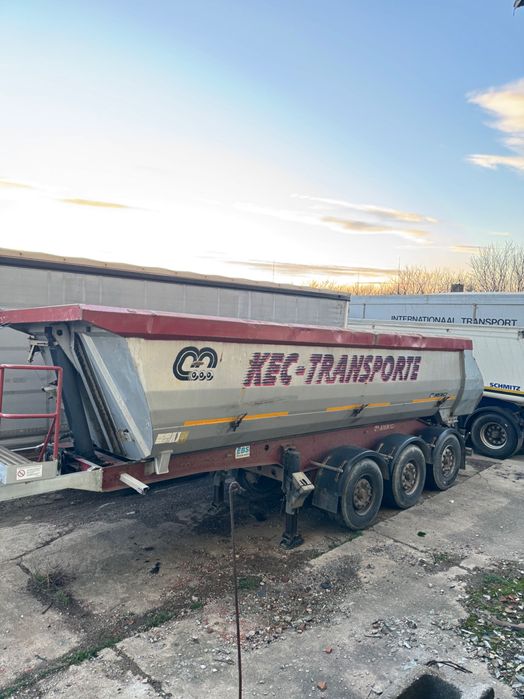 Semiremorcă basculabila menci