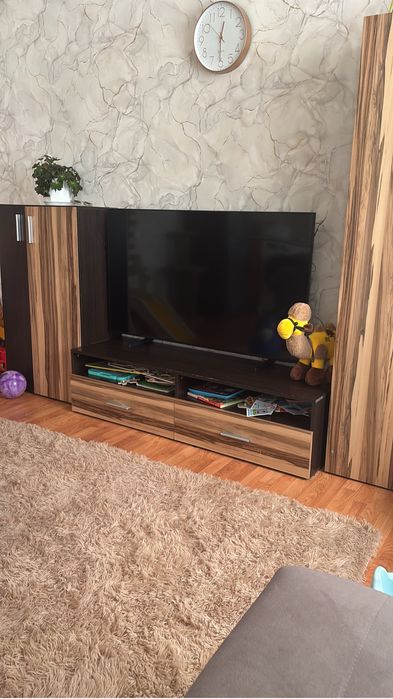 Продам телевизор qled 55 140 см